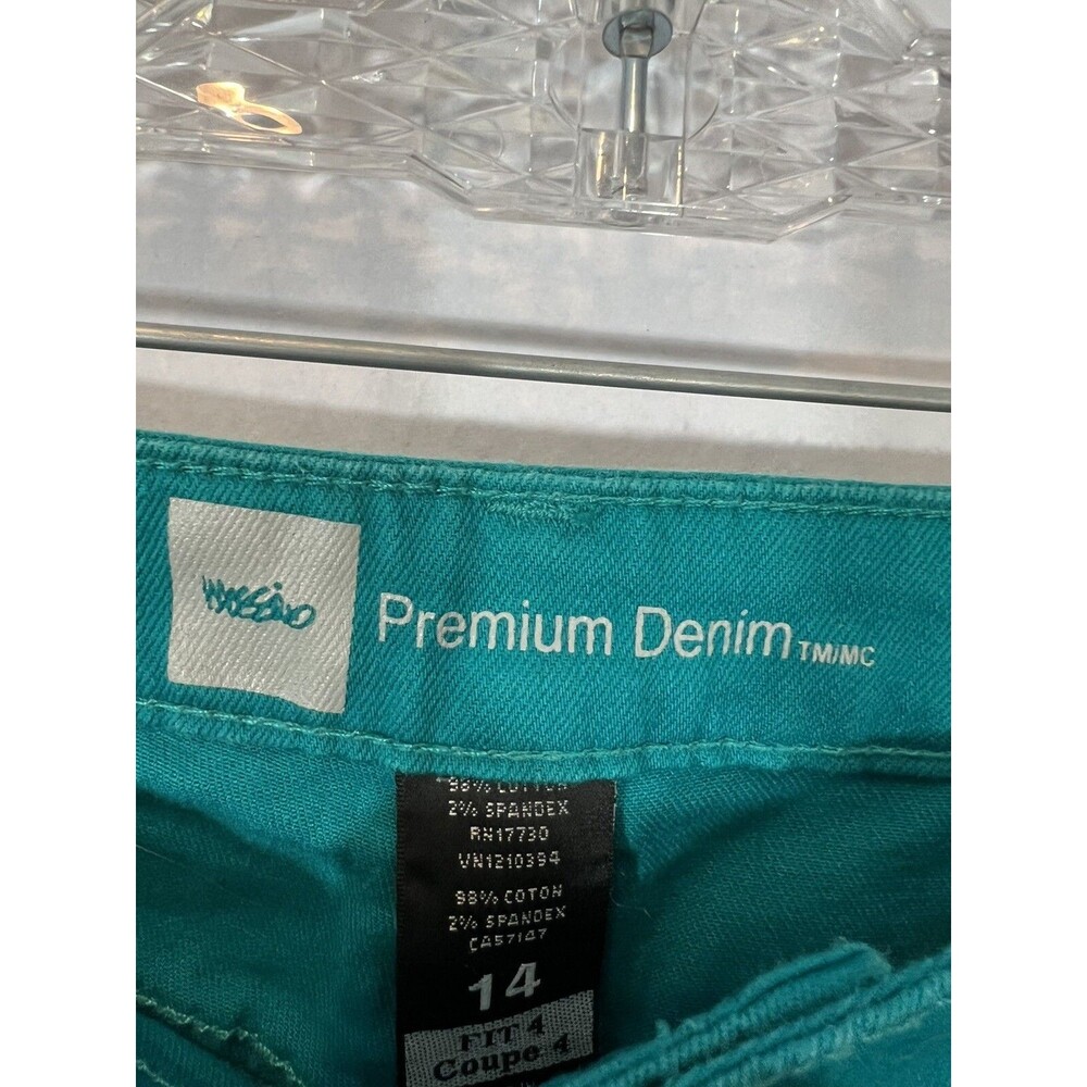 Mossimo Women's Curvy Skinny Jeans with Stretch - Fit 4 Size 14 - Picture 4 of 10